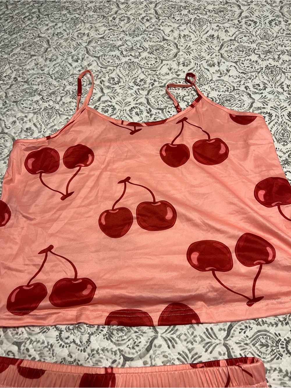 Women’s Pink Cherry Print new Pj short set never worn